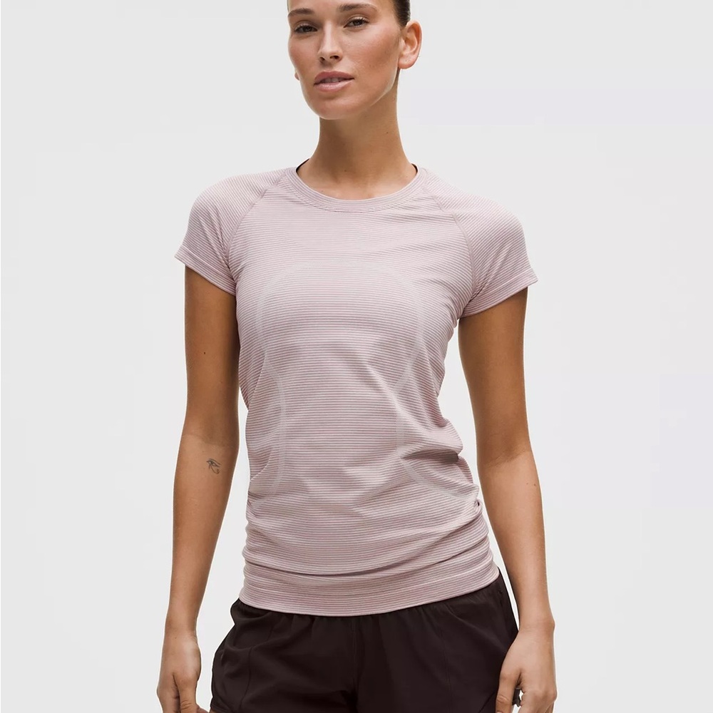 Lululemon Swiftly Tech Short-Sleeve Shirt 2.0 Hip Stripe Blissful Pink/Red Clay